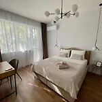 Vanquish Apartament *